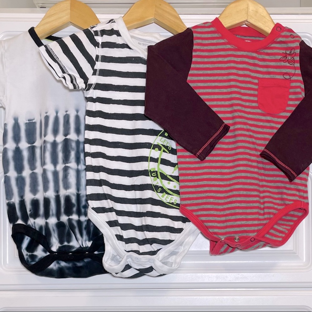 Burt’s Bees Baby Bodysuits